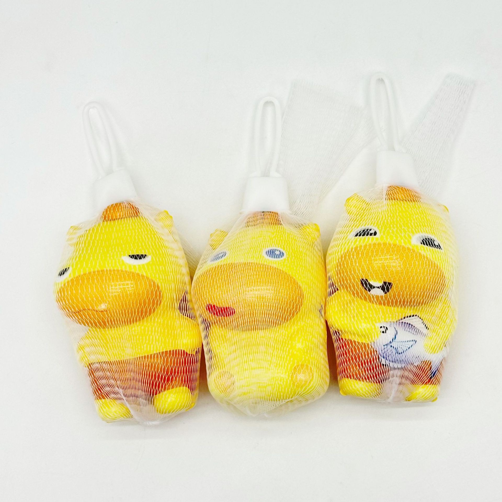 Bolsa de red huevo fiesta pellizco pellizco juguetes de descompresión rebote lento ventilación artefactos mágicos dibujos animados regalos de descompresión al por mayor en stock image 21