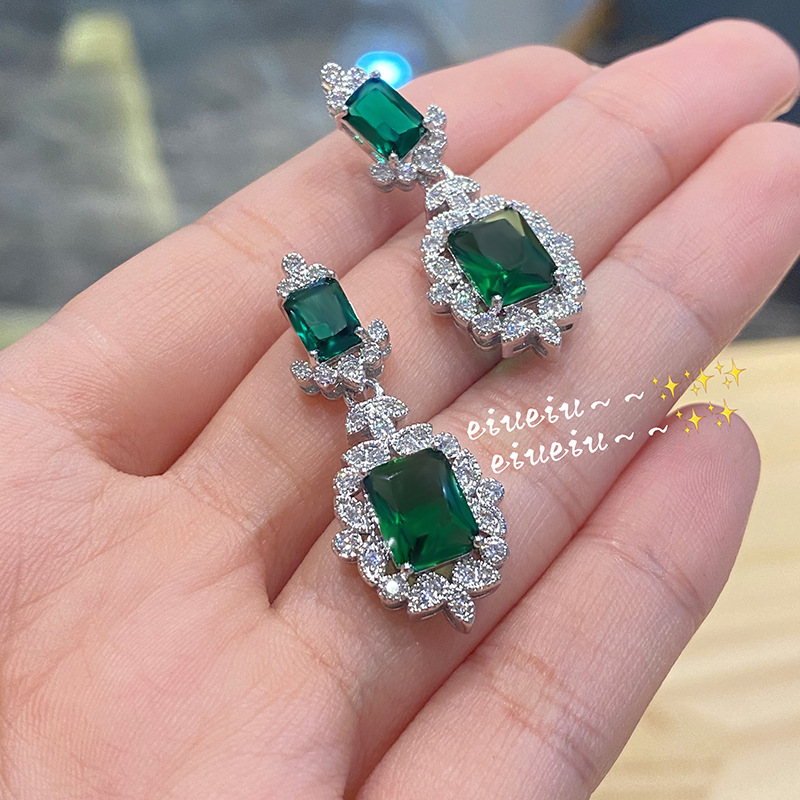 fashion full of diamonds earrings retro dark green zircon girls earringspicture4