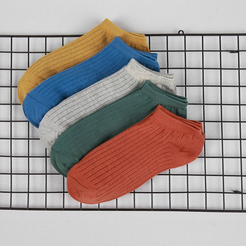 Female simple solid color socks