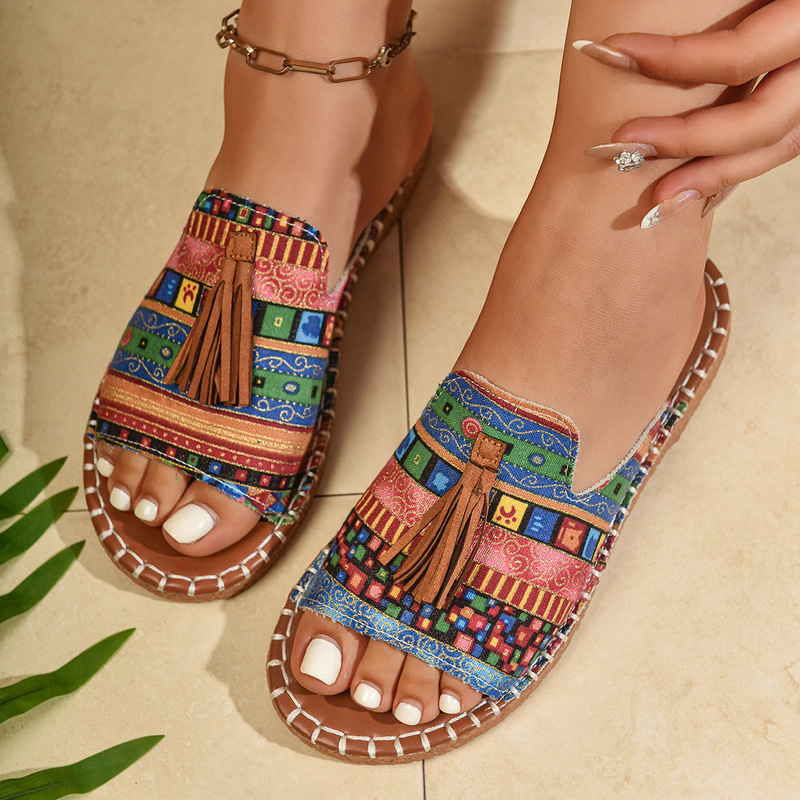 Cross-border foreign trade plus size flat slippers women's 2025 summer new European and American tassel beach women's shoes 43 yards wish Cross-border foreign trade plus size flat slippers women's 2025 summer new European and American tassel beach women's shoes 43 yards wish