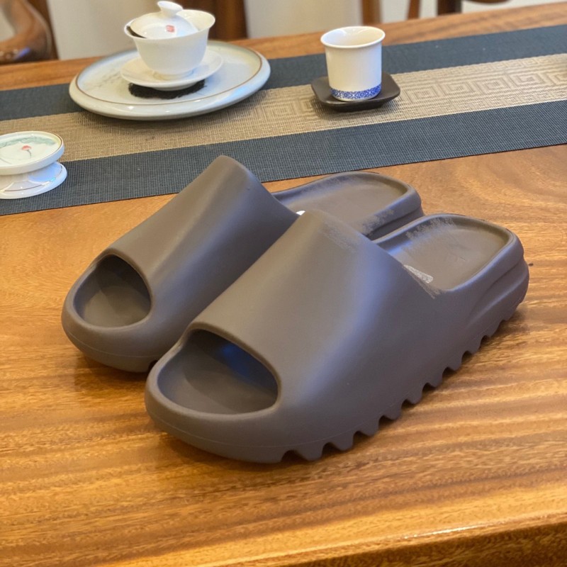 莆田纯原品质yeezy椰子拖鞋正确版踩屎感GT版本钢印防滑家居拖|undefined