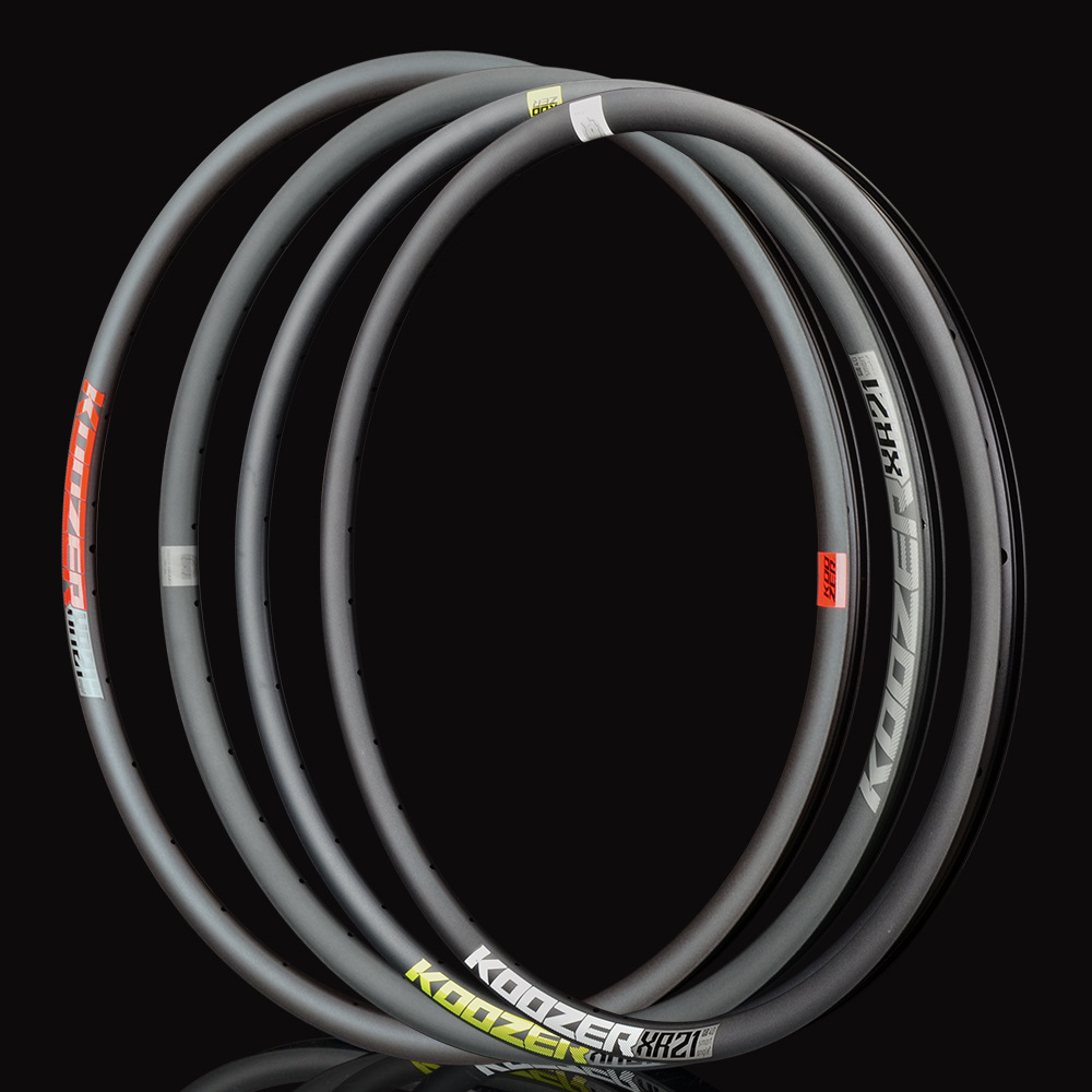 Jante VTT Carbone 29" 24mm Intérieur - Tubeless Ready, 28 Trous, Garantie 3 Ans