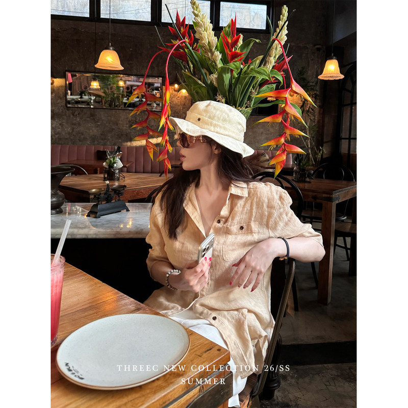High-quality vintage old money style soft cotton-linen shirt for women, with a unique design, loose fit, and versatile top