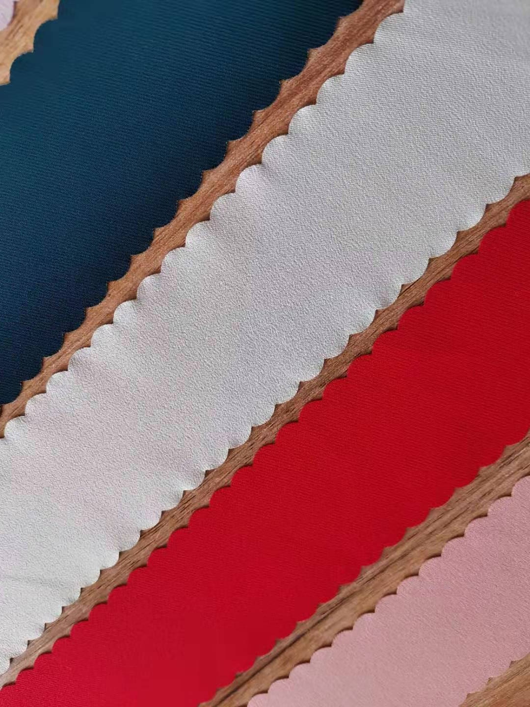 工厂加工激光切花边波浪边 1.5米 面料激光花边