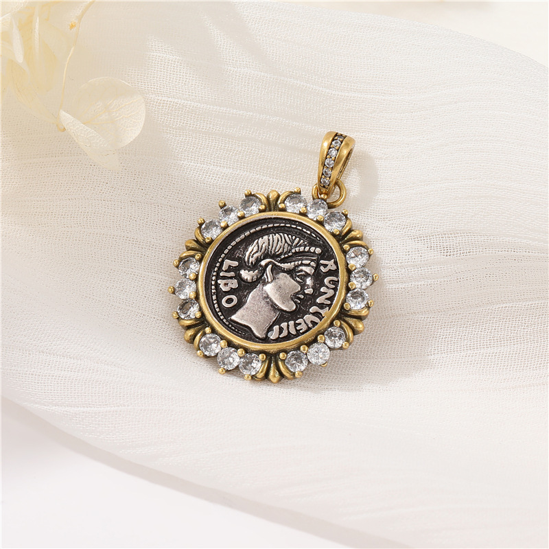 7g Weight Pendant Jewelry Making Type Artificial Pearls, Rhinestones Inlay Material DIY Jewelry Accessories Classification 1 Piece Quantity Copper Material Portrait Pattern Plating, Inlay Design Retro Style 1 Piece Copper Artificial Pearls Rhinestones Portrait Pendant 11