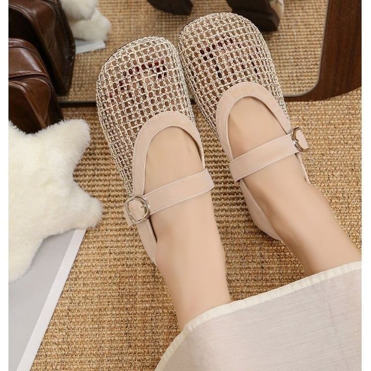 Zapatos de solos ligeros transpirables para mujeres 2026 nuevos zapatos de solos de moda de verano aumentan la altura de un pedazo de sandalias retrógradas de mujer