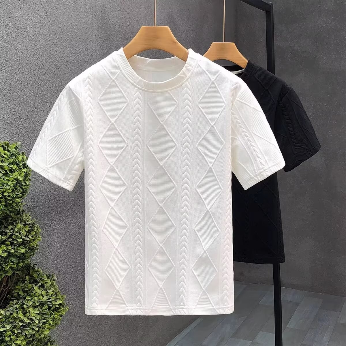 2026 nueva camiseta de manga corta marca de moda masculina de verano suelta de manga de cinco tendencias rojas en línea in simple impresión superior