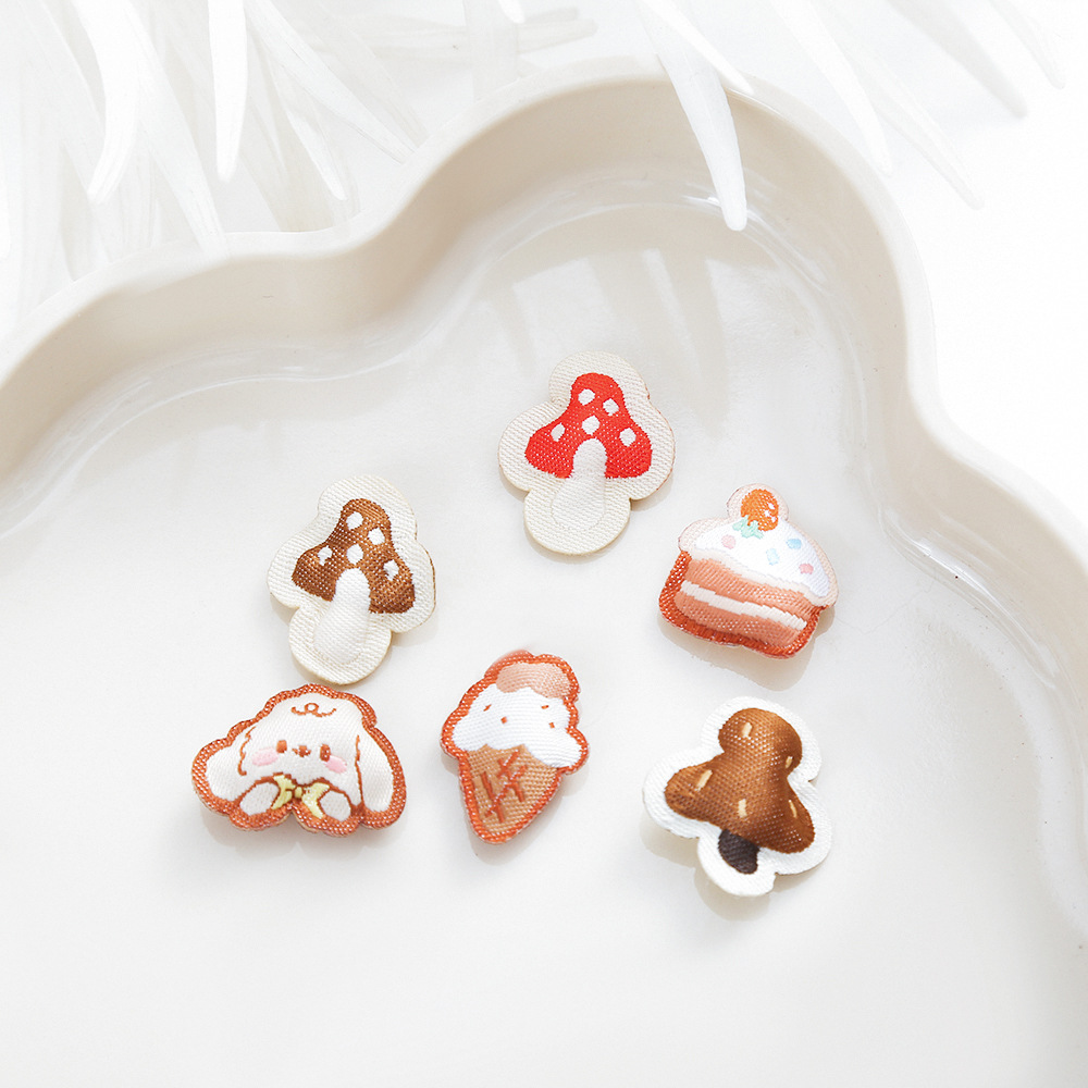 现货批发卡通冰激凌蛋糕布贴甜品小清新可爱布贴装饰辅料厂家直销