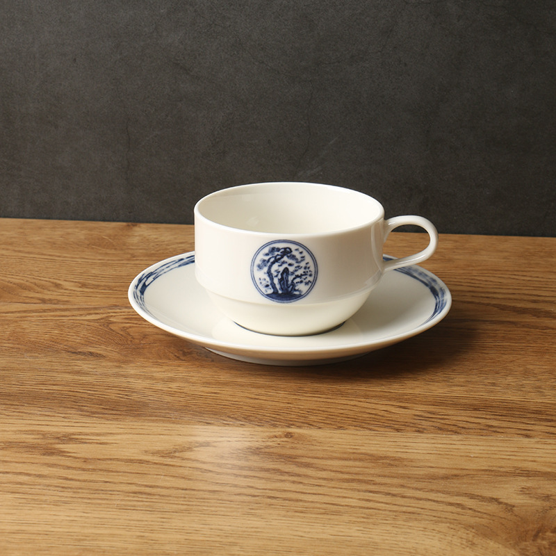 Taza y platillo de café de exportación de comercio exterior [cerámica de alta gama] 2023 nueva taza de agua de cerámica [bonita y delicada