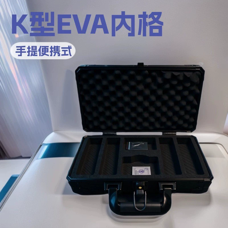 Производитель изготавливает портативный черный кейс для чипов из алюминиевого сплава с покрытием EVA, 200 отсеков, для товаров для отдыха и развлечений.