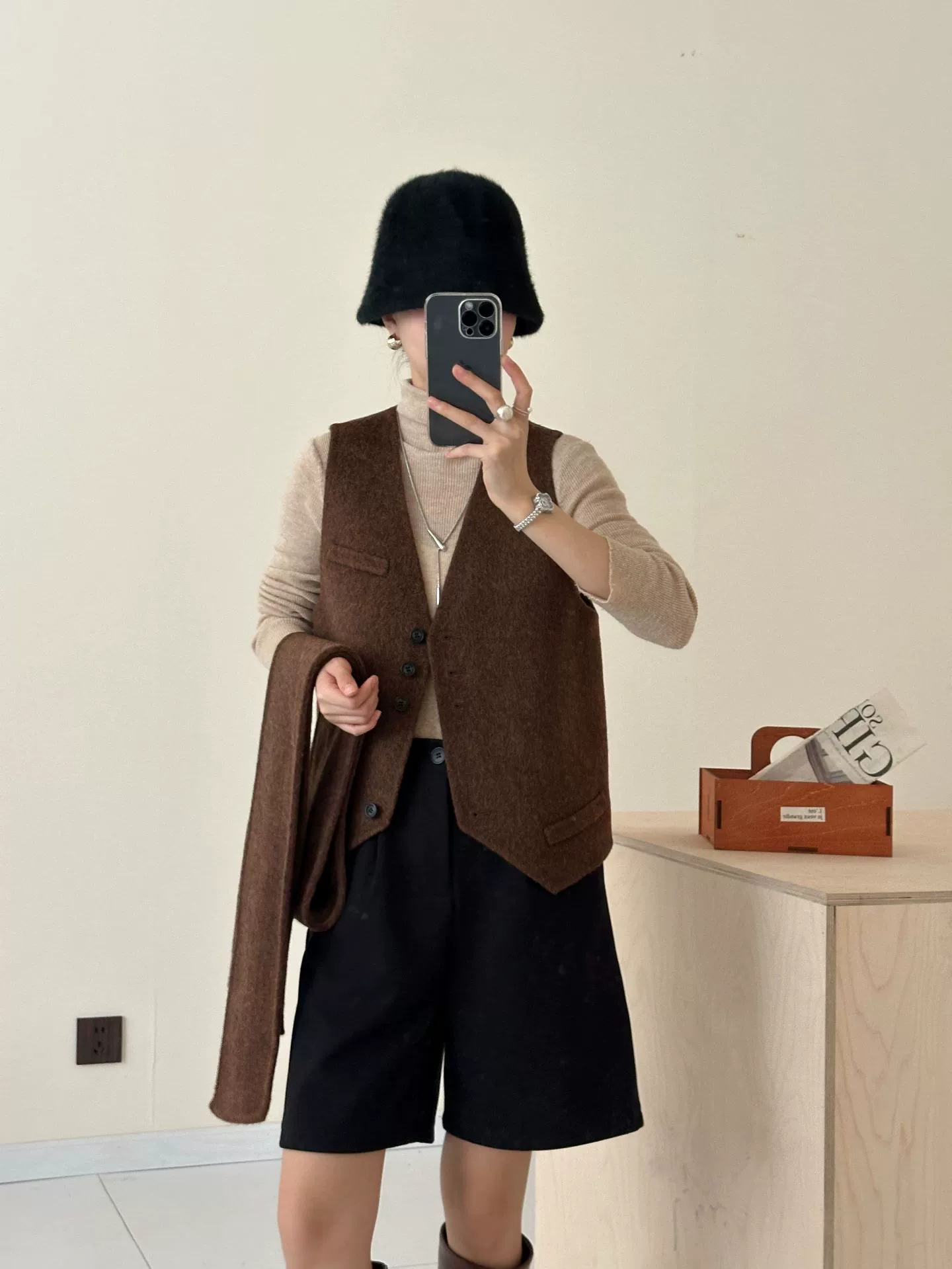 【Хайннинг】Шэн Сяо 2024 осень и зима жакет из yak velvet mulberry silk wool одинарное ревизия шарф-пальто