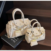 ���l���u�߼��К��|��֦�y�����K���Ů���eͨ���L�ٴ��p��б���