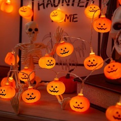 ハロウィーンカボチャの頭のランプの幽霊の目のコウモリの雰囲気感のカラーランプの室内外の装飾の太陽エネルギーのランプの列