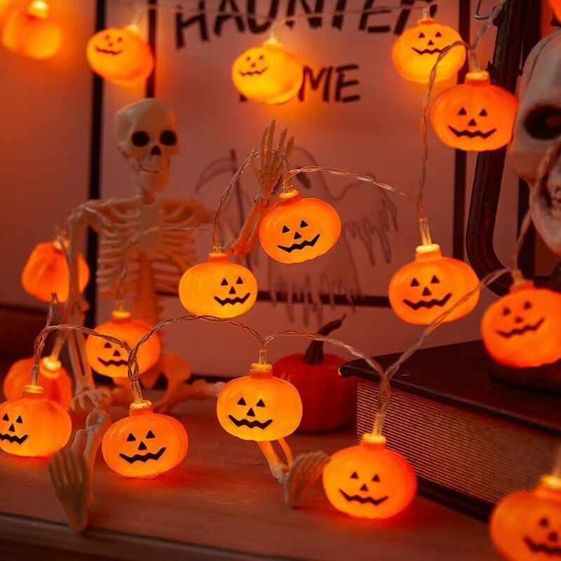 ハロウィーンカボチャの頭のランプの幽霊の目のコウモリの雰囲気感のカラーランプの室内外の装飾の太陽エネルギーのランプの列|undefined