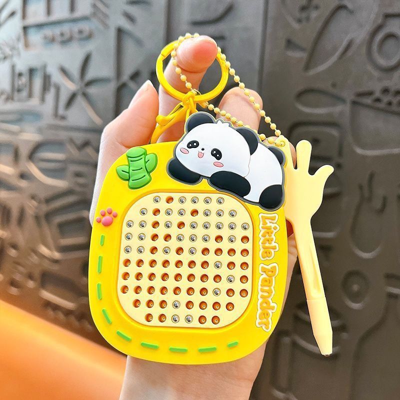Panda magnetic bolas de acero tablero de dibujo de dibujo de dibujos animados juguetes de dibujos animados llaveros vacaciones regalo de estudiantes colgantes mochila