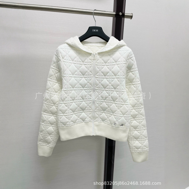 Nanyou Haute Couture 2025 Fall/Winter New Fashion Versatile Solid Color Three-Dimensional Diamond Pattern Embroidered Zipper Knit Cardigan