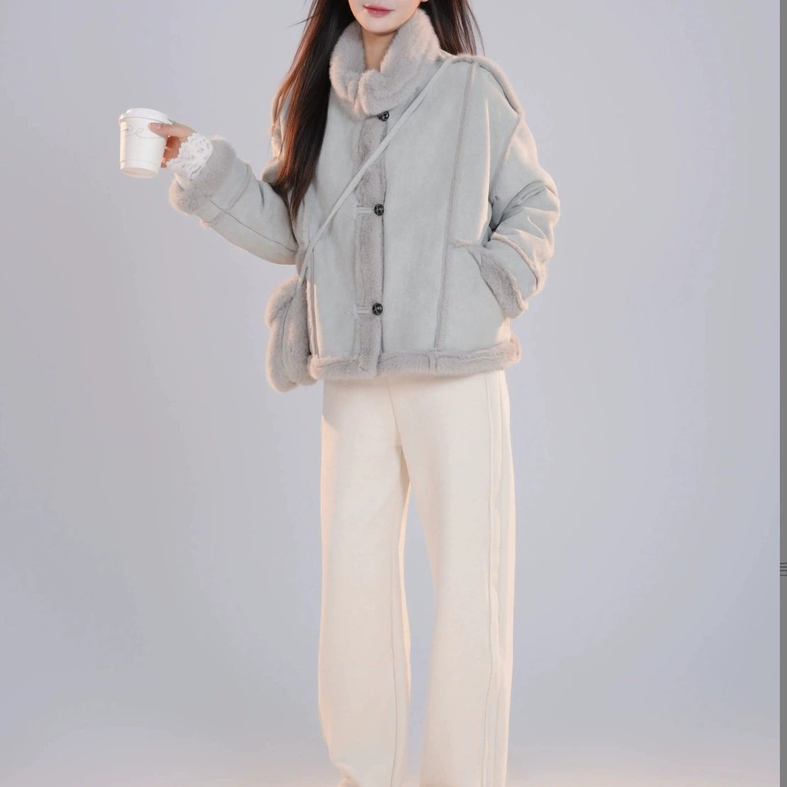 Warm winter jacket for leisure, city style
