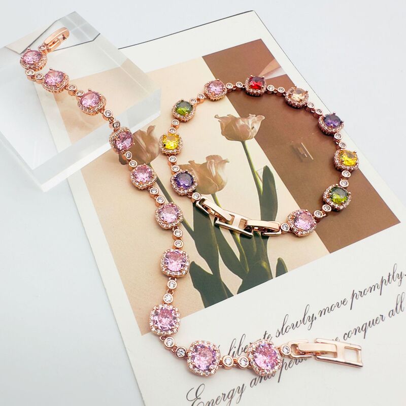 Popular Zircon Sugar Cube Clasp Bracelet, Vintage Palace Style Starry Sky Bracelet, Niche High-End Versatile Bracelet Popular Zircon Sugar Cube Clasp Bracelet, Vintage Palace Style Starry Sky Bracelet, Niche High-End Versatile Bracelet