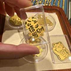 足金999王女は金持ちになって猫の携帯電話に柿を貼ってください