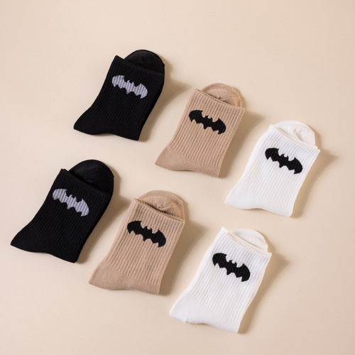 Men's Medium Socks Superman Batman Socks for Spring and Autumn, Men's Sweat-absorbent Personalized Socks, Zhuji Socks Wholesale