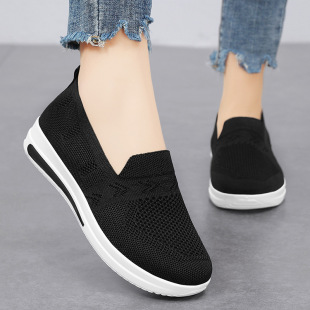 Middle-Aged and Elderly Walking Sports Shoes for Wide Mothers, Spring & Fall Women's Shoes for the Elderly, Soft-Soled Non-Slip Women's Shoes for the Elderly
