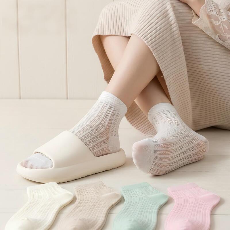 White Mesh Socks, Pure Cotton, Thin Summer Style, Seamless Toe, Sweat-Absorbent and Odor-Resistant Socks, Suitable for Pairing with Sneakers, Mesh Women's Short Socks White Mesh Socks, Pure Cotton, Thin Summer Style, Seamless Toe, Sweat-Absorbent and Odor-Resistant Socks, Suitable for Pairing with Sneakers, Mesh Women's Short Socks
