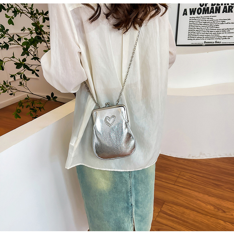 Personalized, fashionable and casual shell phone bag, new retro crossbody bag, lapel handbag, commuting single-shoulder crossbody bag undefined