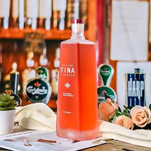 �¿�W�t700ml��Ʒۼt������ҾƲ�����ƿ98k�ư��ܷ����Ůʿ��