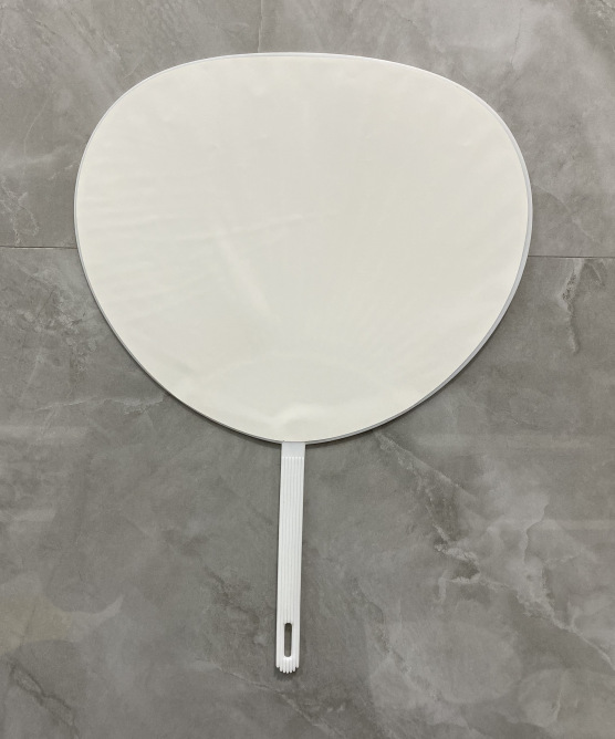 White dough fan