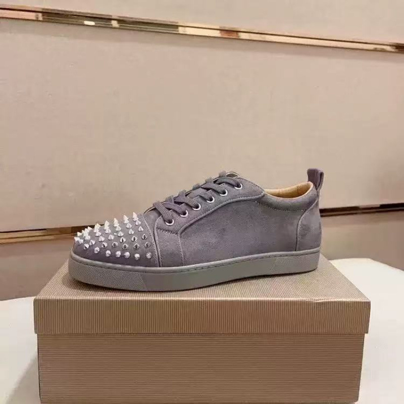 Christian Louboutin Louis Junior Spikes Suede Low Spikes Grey