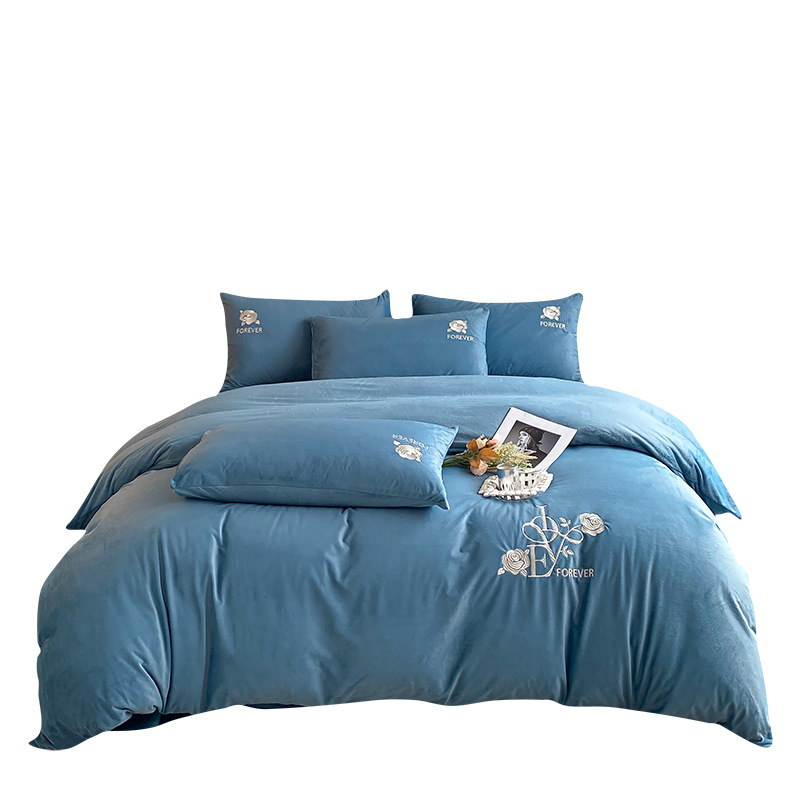 Sopa de edredón de leche, cubierta de edredón de una sola pieza, cubierta de edredón de cristal de tres piezas, cubierta de edredón de una sola pieza, ropa de cama de cuatro piezas