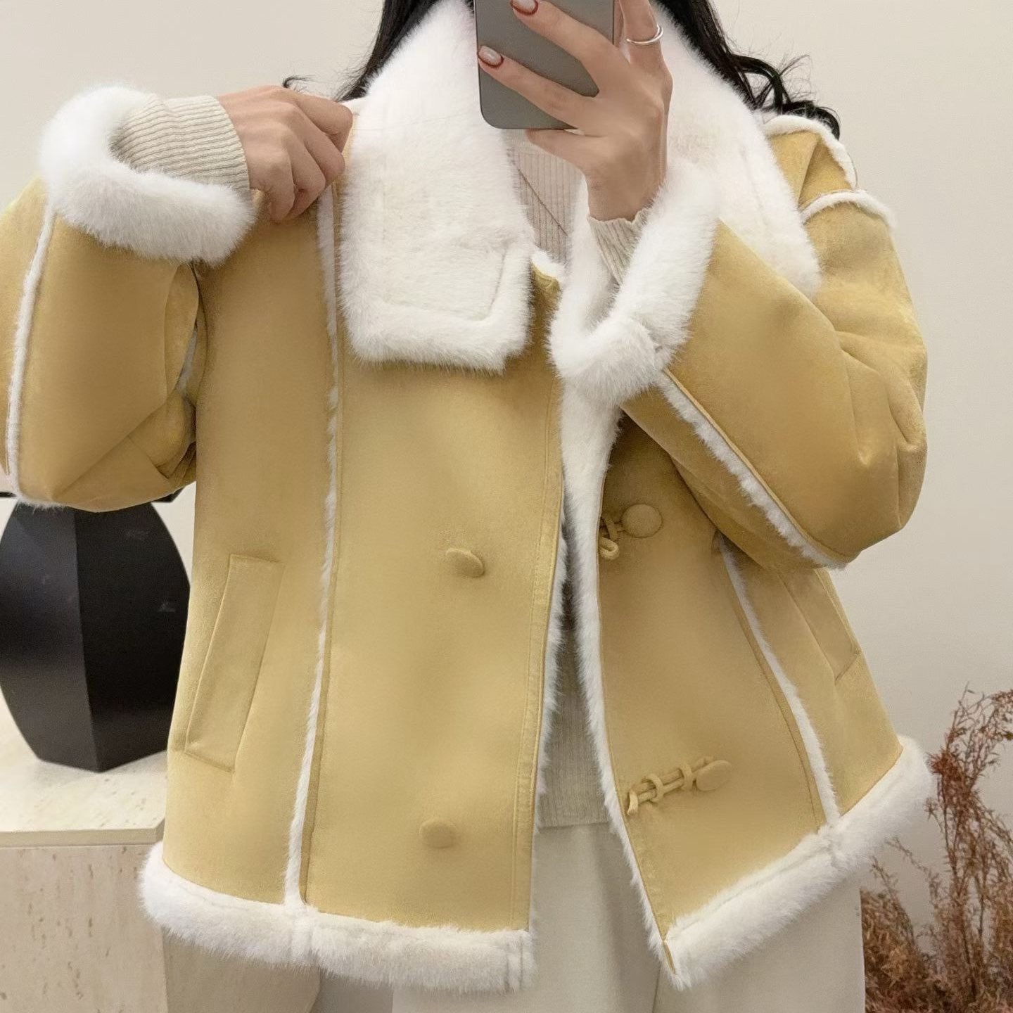 Petite Stand Collar Faux Suede Jacket for Women 2025 Winter New Style with Fleece Lining and Thickened Leather Motorcycle Coat Top