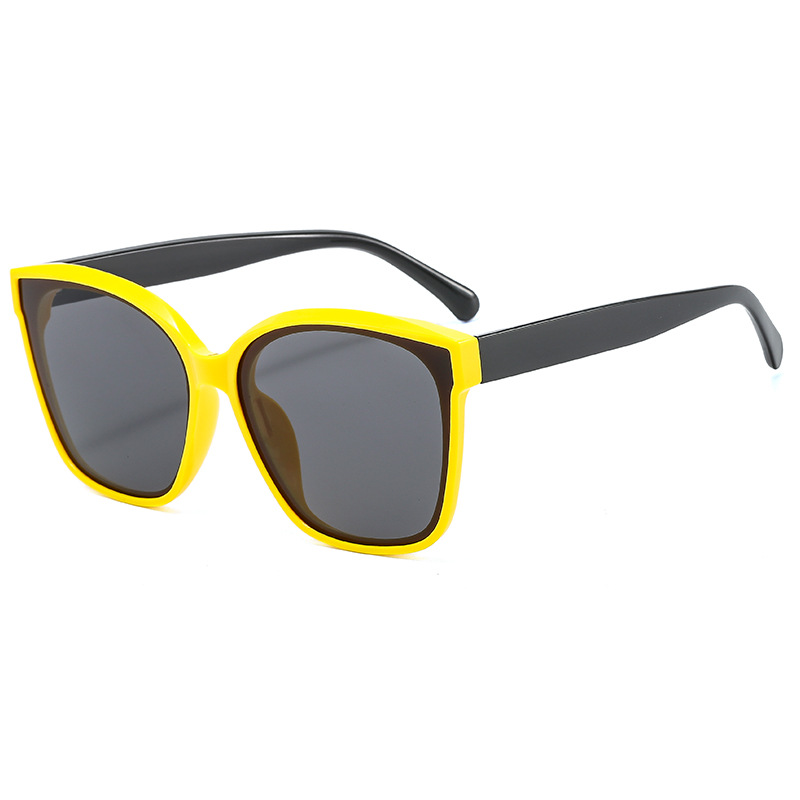 2021 nuevas gafas de sol de Marco grande retro de las mujeres Pequeño Libro Rojo cara redonda simple cuadrado cóncavo estilo Street shot gafas de sol 3544