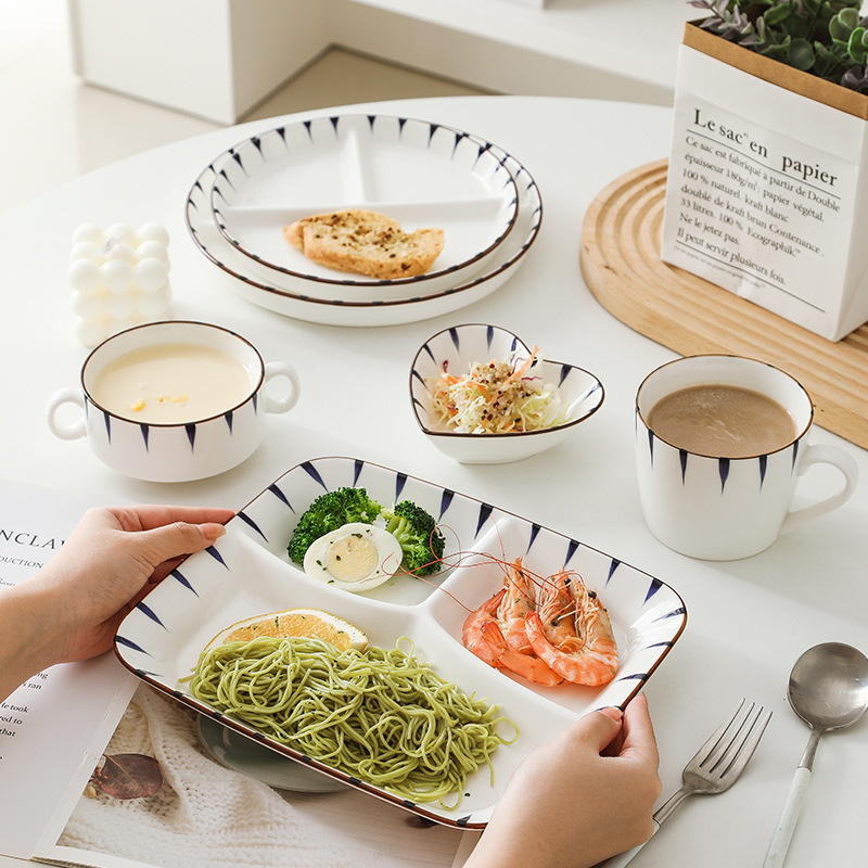 Japanese-style Creative Three-compartment Split Plate Household Ceramic Split Plate Dish Plate One-person Breakfast Plate Dish suit Combination Japanese-style Creative Three-compartment Split Plate Household Ceramic Split Plate Dish Plate One-person Breakfast Plate Dish suit Combination