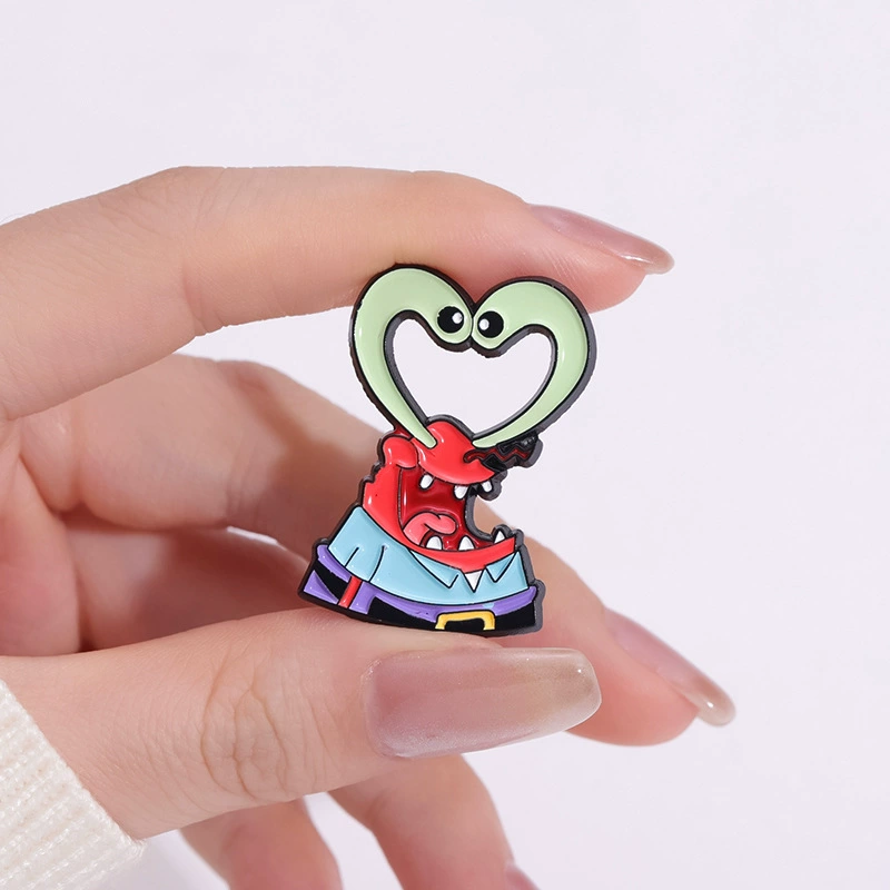Международная торговля Большая звезда Crab Boss серия Аниме периферийная металлическая медаль багажник мультфильм фиксированное грудное украшение