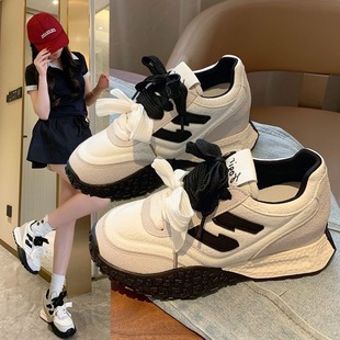 ���ߺ�װ���ЬŮ2025�괺���¿��ܲ���ɽ�\�����eЬ�t�׵�ӖЬ��