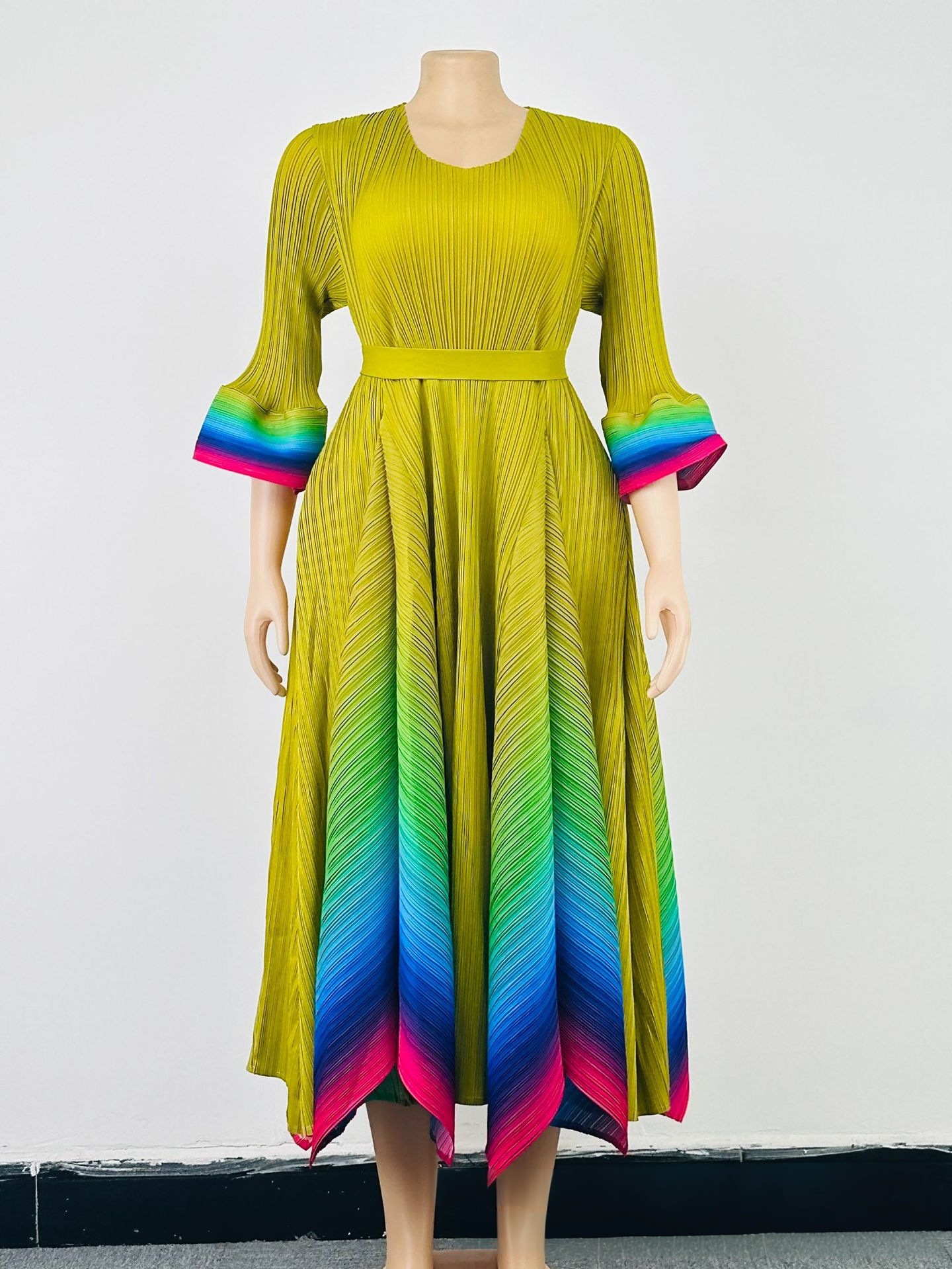 Women's Plus Size Dress Elegant V Neck Gradient Long Autumn Dress_voghion.com
