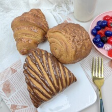 ������ţ�ǰ�ģ��CROISSANT MODEL������Ʒ�b���ʳ�Ĕz�ٵ���