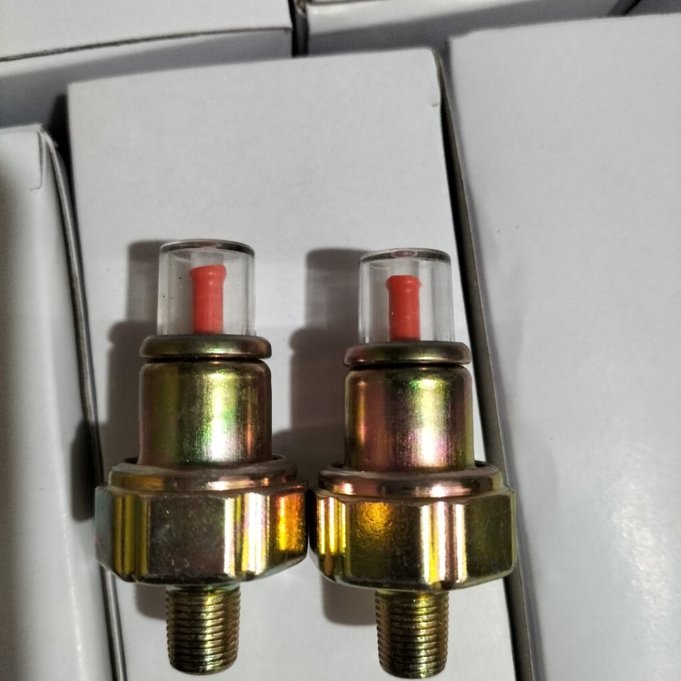 厂家批发气压过低报警灯柴油机机油指示器油灯配件汽车压力传感器