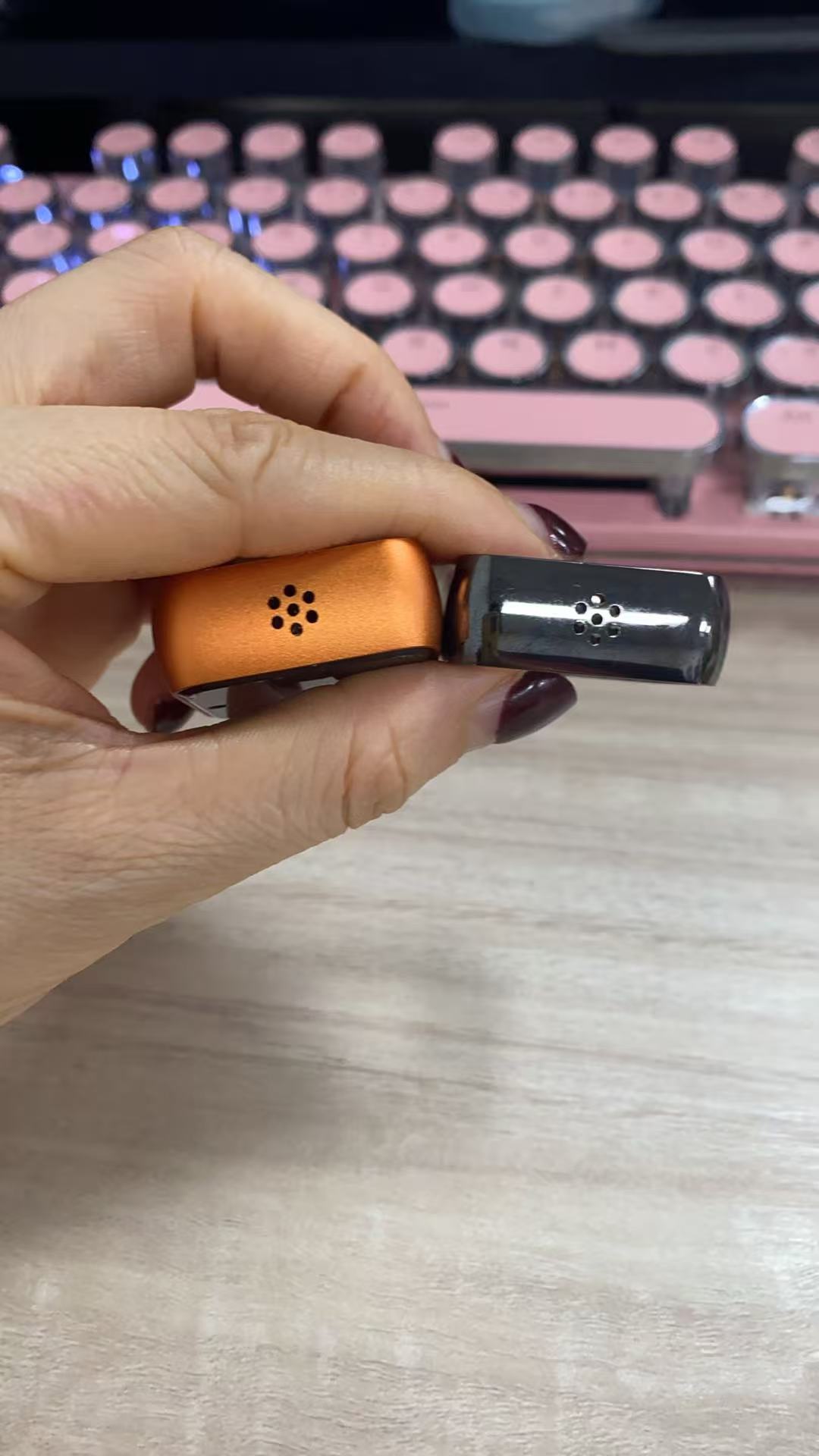Cross-Border Popular Wireless Carplay Box for Car-Machine Connectivity, Wired to Wireless Car Adapter