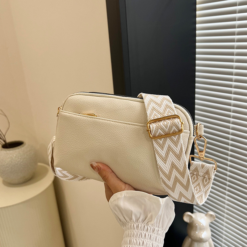 신상 여성 가방 해외 무역 패션 다층 숄더백 여성 크로스백 경량 동전 지갑 고급스러운 통근용 작은 사각 가방