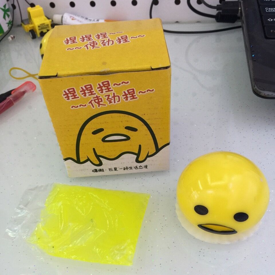 发泄玩具蛋黄呕吐哥整蛊儿童玩具恶心整人玩具厂家直销  地摊热卖