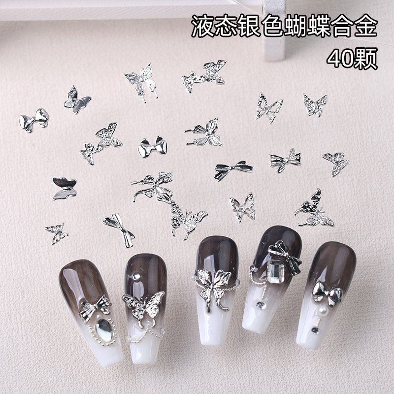 Retro diamond nail decoration with bow