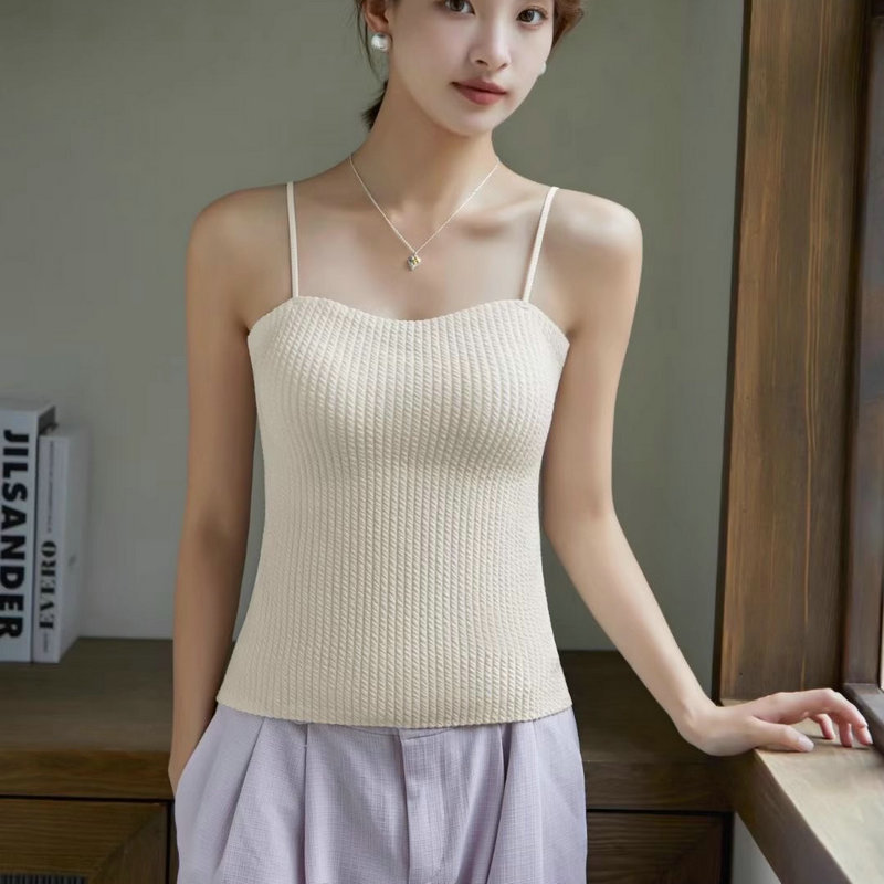 Autumn new bubble sling women's inner chest pad vest U-shaped beauty back long inner and outer wear chest pad vest Autumn new bubble sling women's inner chest pad vest U-shaped beauty back long inner and outer wear chest pad vest