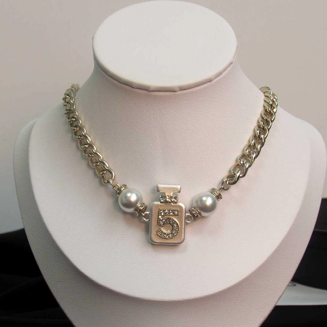 Флакон Подвеска № 5 Жемчуг Luxury колье ключицы на цепочке