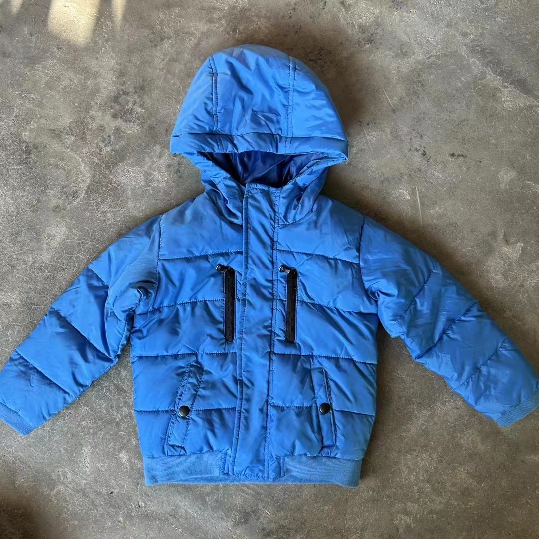 Ropa acolchada de algodón de marca europea y americana exportación niños ropa acolchada de algodón con capucha al por mayor