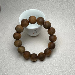 廠家批發鶯歌綠奇楠沉香手串情侶手鍊文玩盤玩佛珠手鍊男女款手串