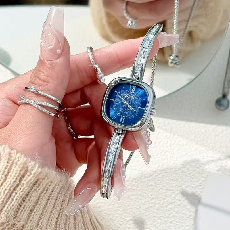 Fashionable Diamond-Encrusted Women's Watch Square Personalized Watch Women's Alloy Chain Strap Light Luxury Bracelet Watch