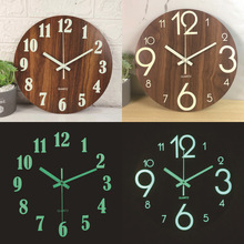 亚马逊爆款夜光木制挂钟静音时钟中纤板木纹发光创意荧光掛鐘钟表