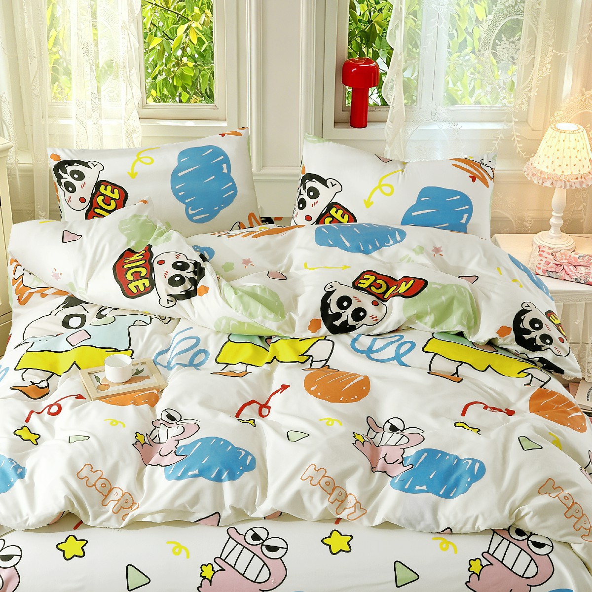 Cw Crayon Shin-Chan Cartoon Cute Four-Piece Bedding Set, Bed Sheet, Quilt Cover, Three-Piece Set, Dormitory Bed, Suitable for All Seasons